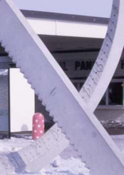 Polo Park Sundial Hour Lines