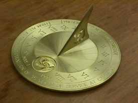 Horizontal sundial after further development.